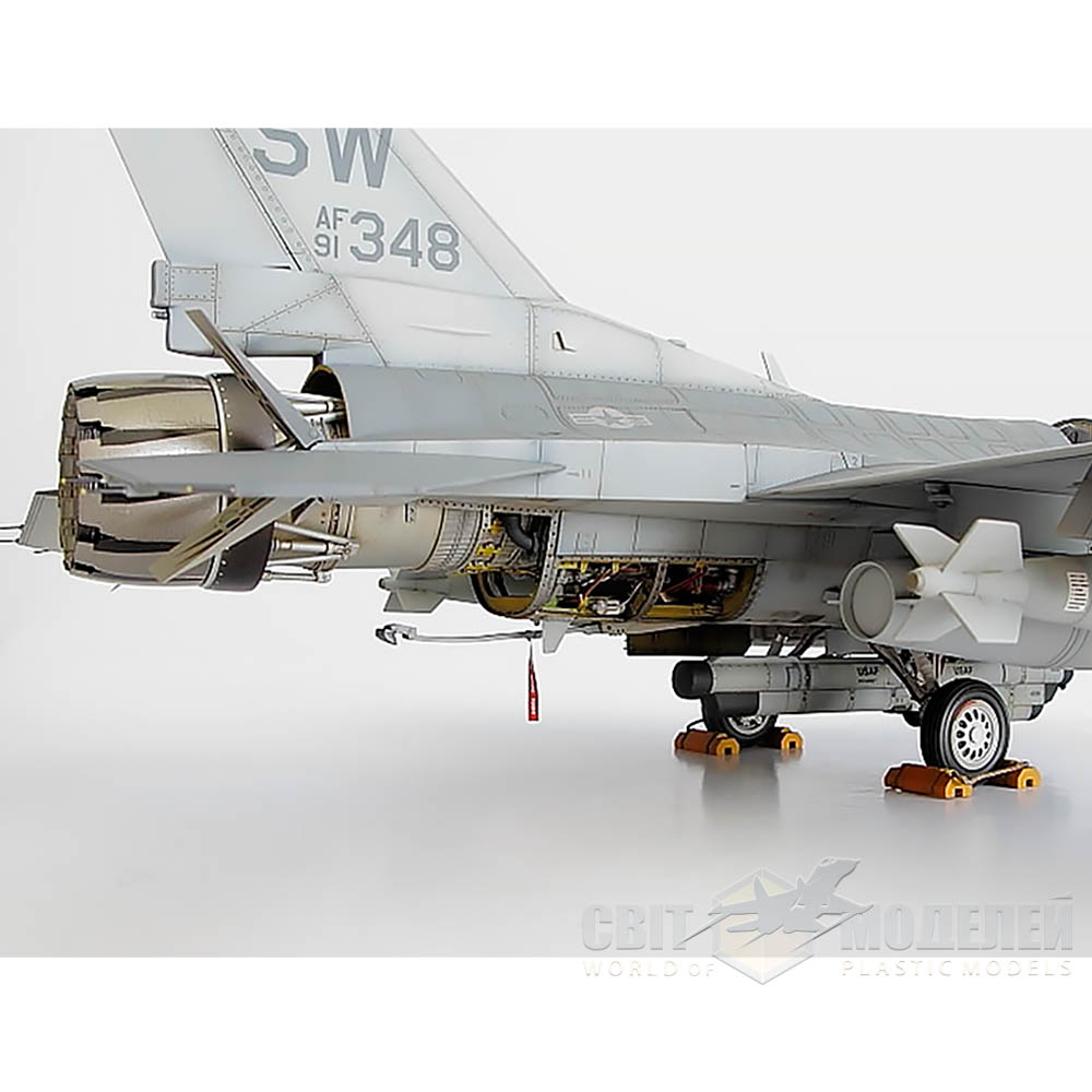 F-16CJ Block 50 1/32 Tamiya 60315 | Світ Моделей